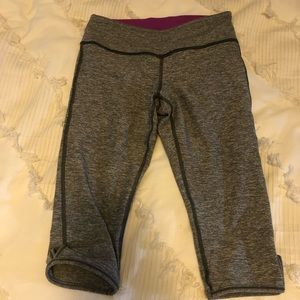 Lululemon Ivivva Crop Legging